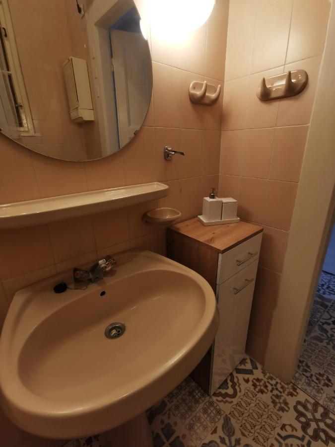 Antikvilla Apartman Сегед Екстериор снимка